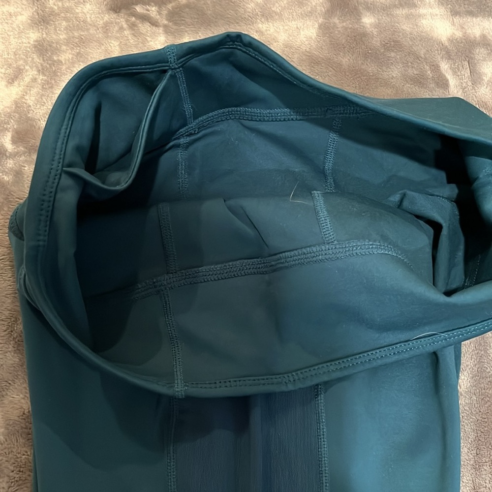 Fabletics leggings - Picture 6 of 8